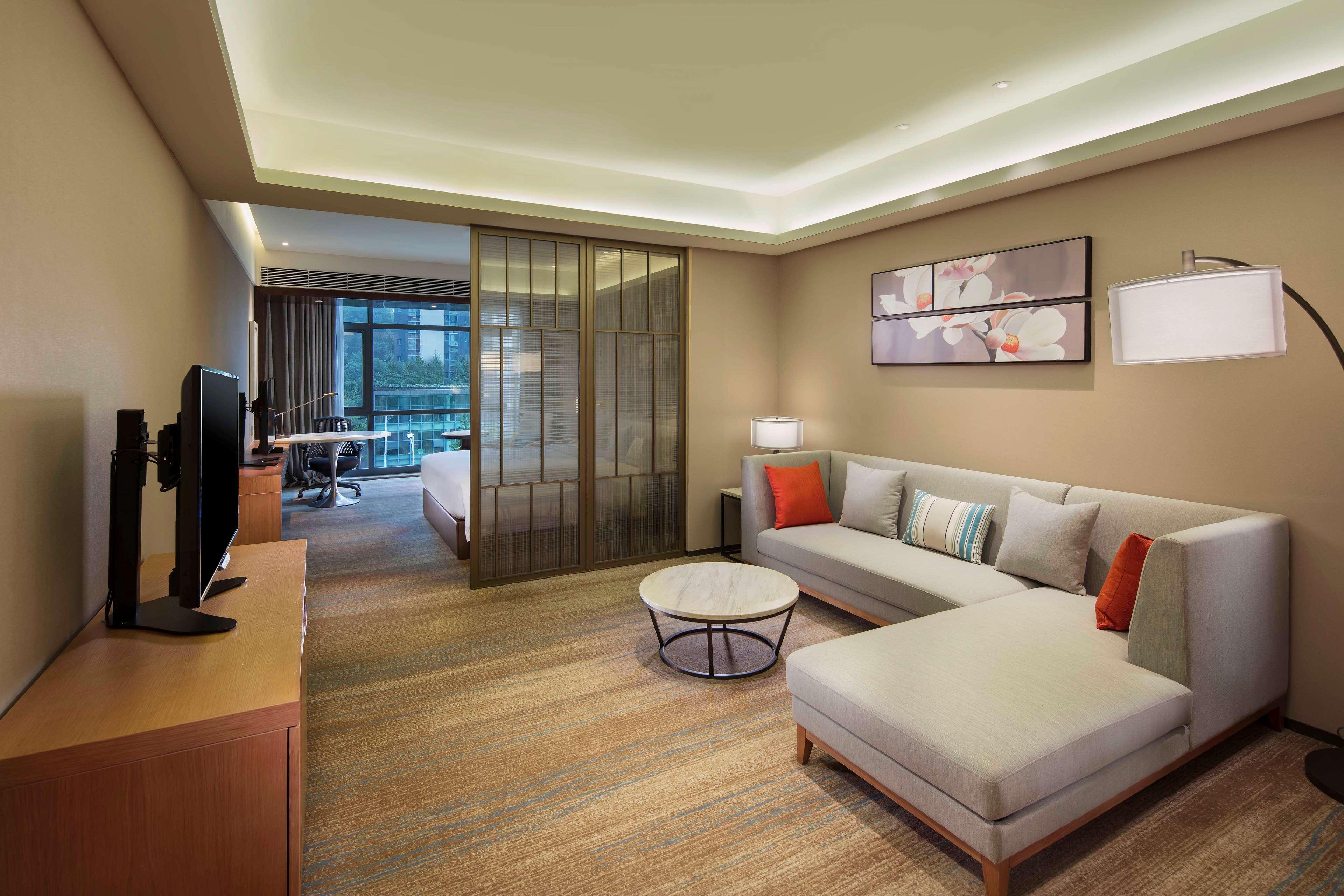 Hilton Garden Inn Shiyan Екстериор снимка